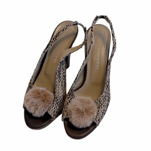 Via Condotti Elegant Rabbit Tweed Brown and Cream Heels